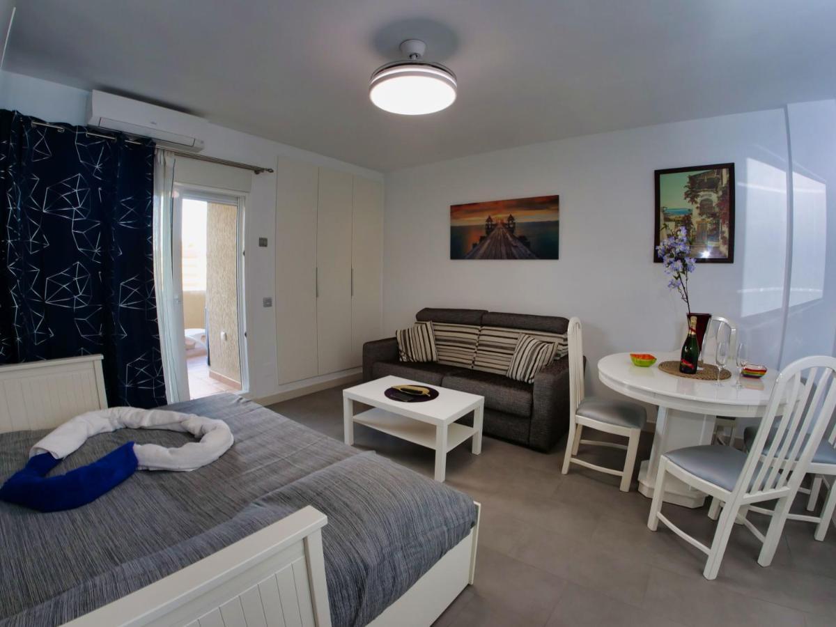 Benalbeach Playa - Estudio En Benalmadena Bagian luar foto